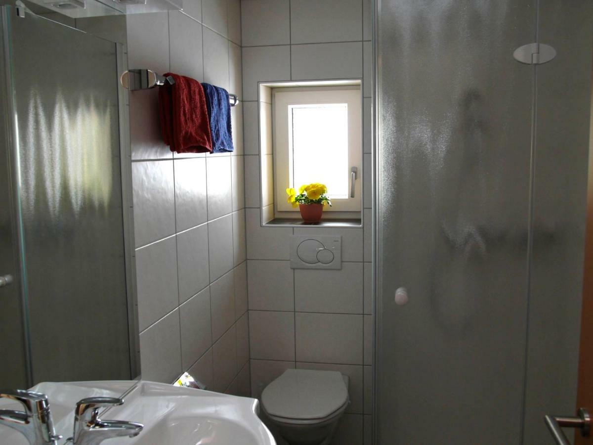 Appartement Haus Sonnenschein à Warth  Extérieur photo